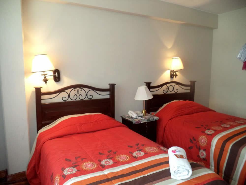 Hotel Berlina 拉巴斯 外观 照片