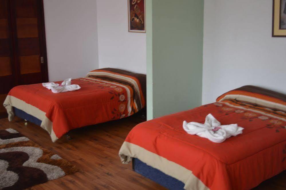 Hotel Berlina 拉巴斯 外观 照片